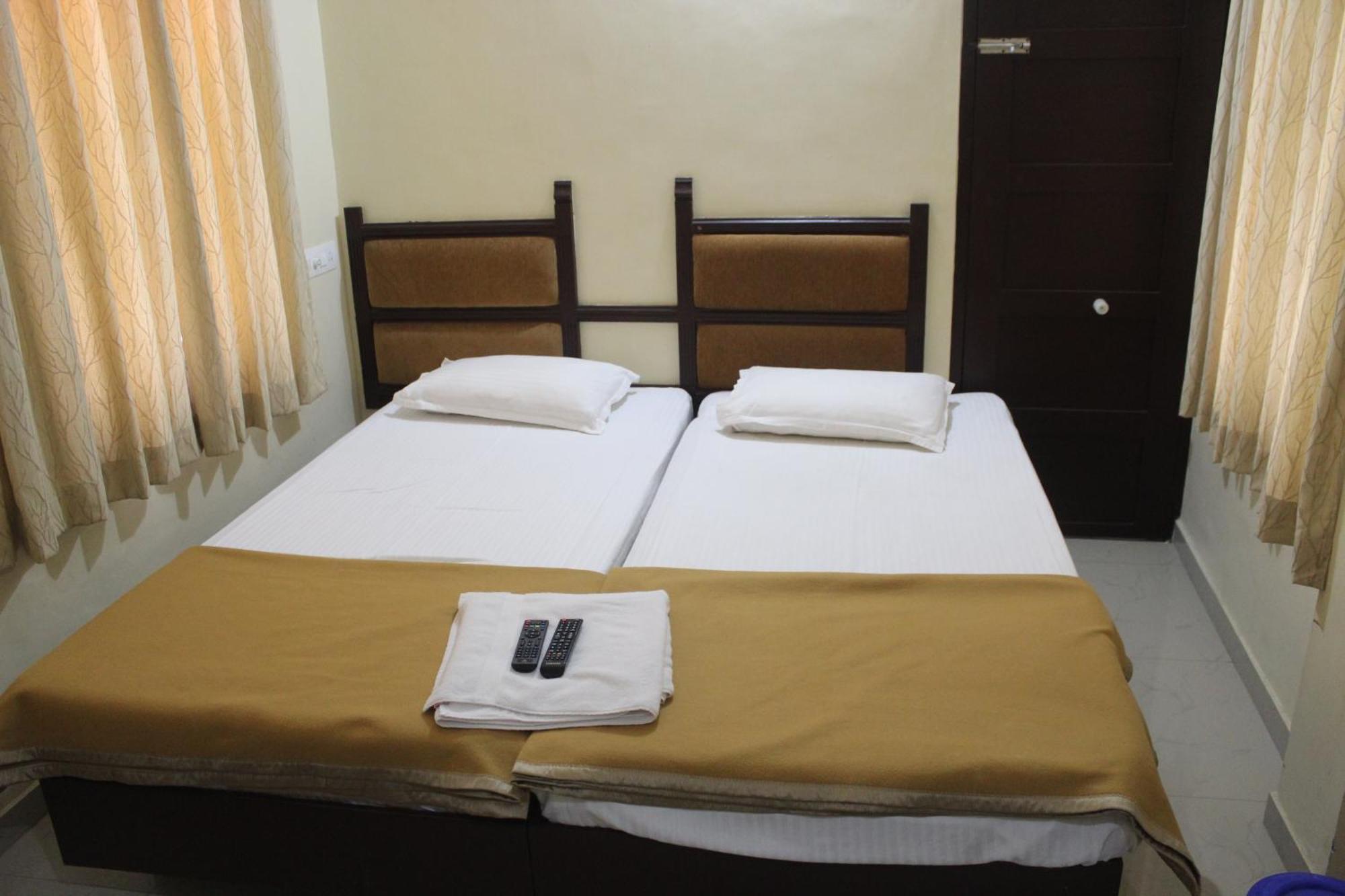 Anna Hotel Thiruvananthapuram Eksteriør billede