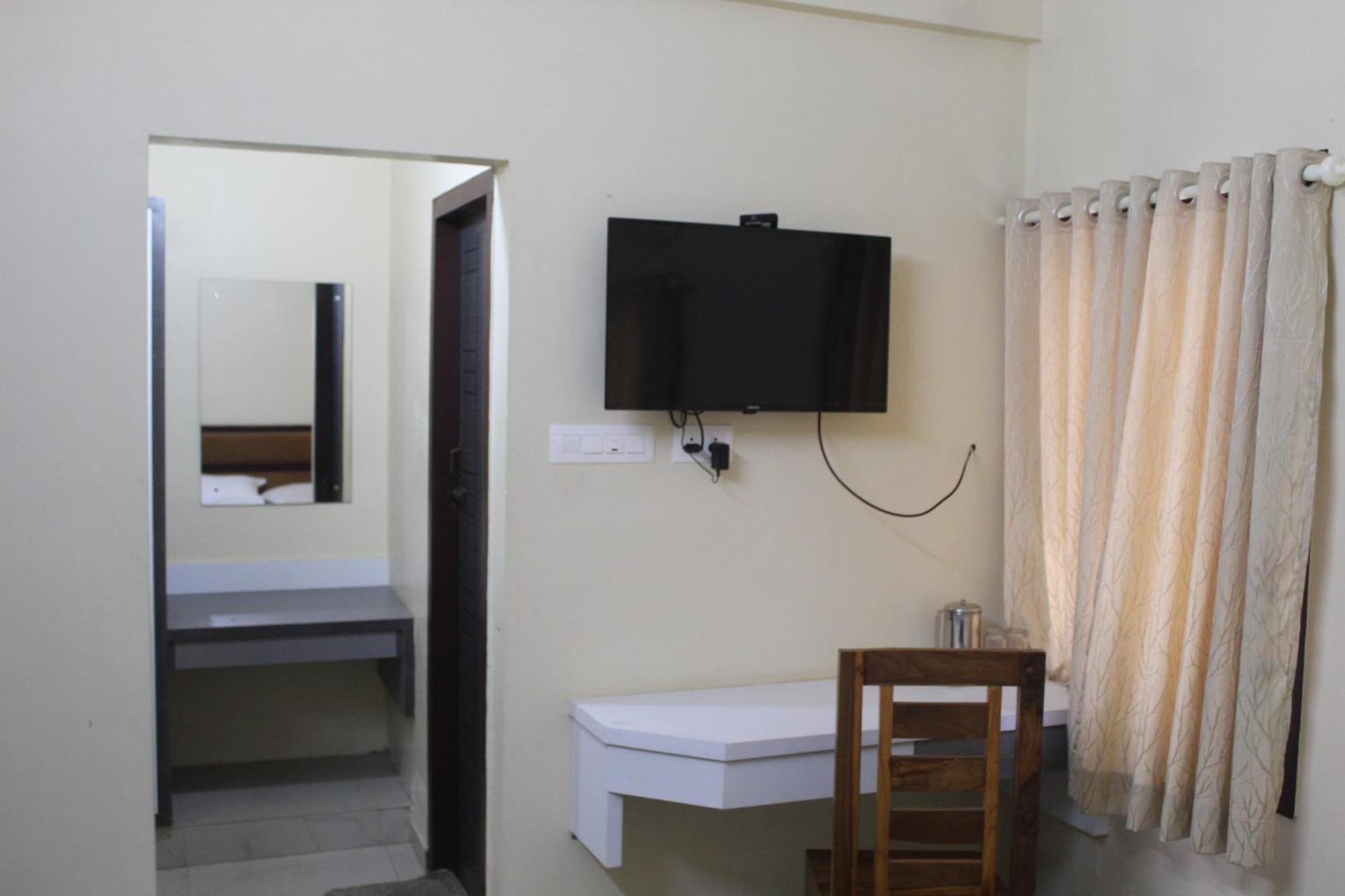 Anna Hotel Thiruvananthapuram Eksteriør billede