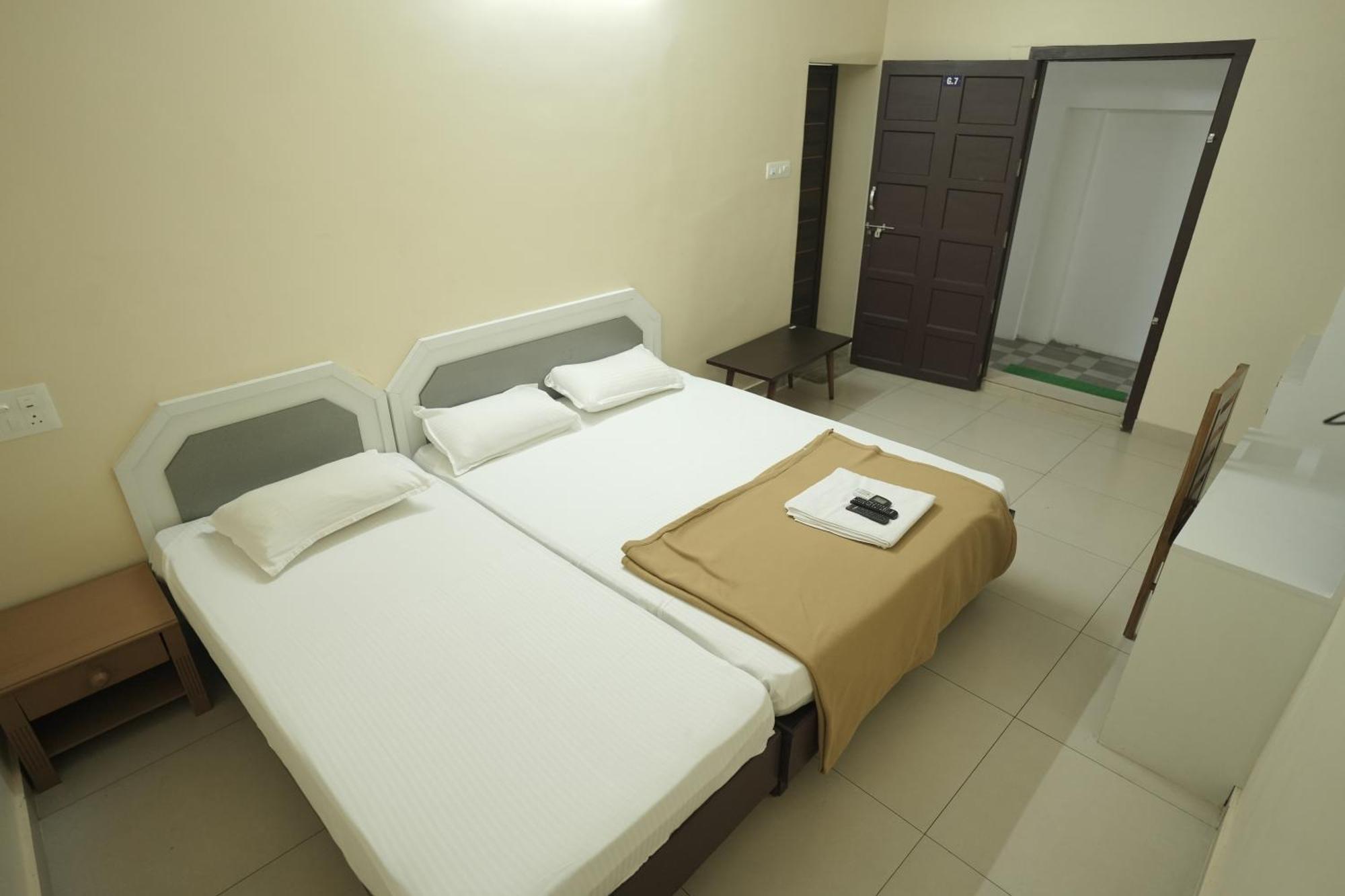 Anna Hotel Thiruvananthapuram Eksteriør billede