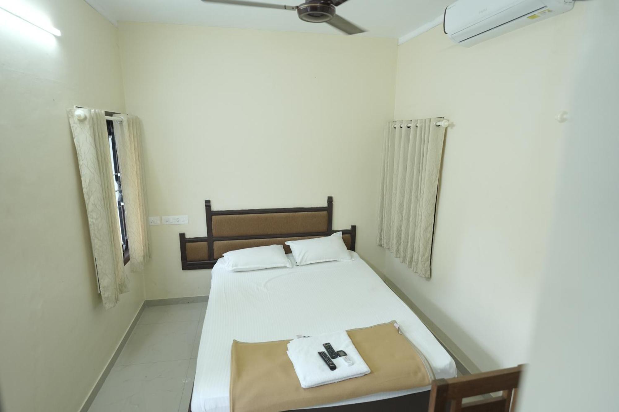 Anna Hotel Thiruvananthapuram Eksteriør billede